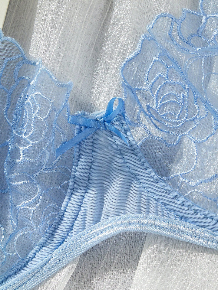 Frosted Bloom Lace Lingerie Set