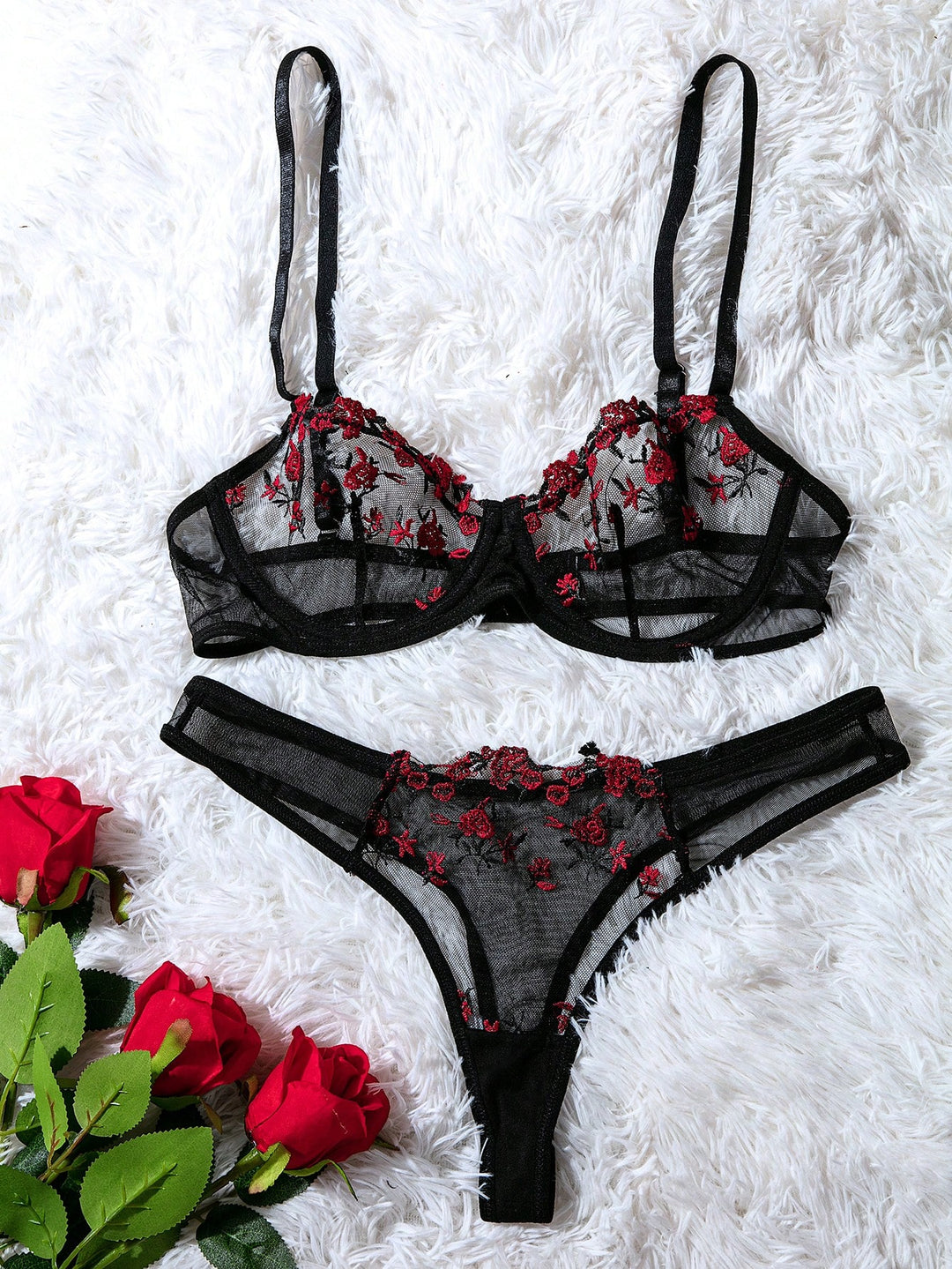 Obsidian Rose Lace Set